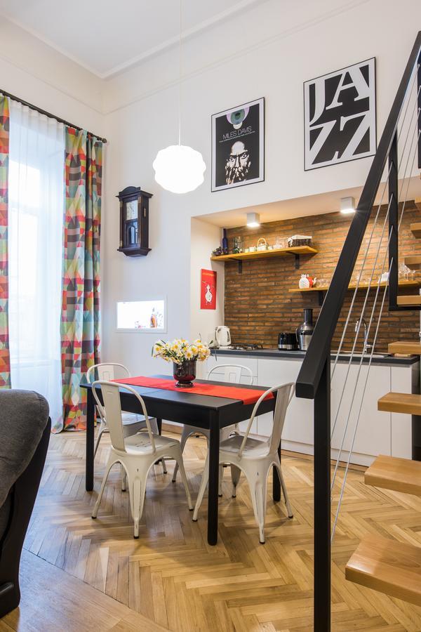 New Apartment On Rustaveli Avenue Tbilisi Exterior foto